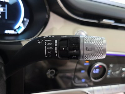 2022 Genesis GV70 — миниатюра 23