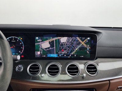 صورة مصغرة 18 لـ 2021 Mercedes-BENZ E-CLASS