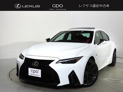 LEXUS IS - 1