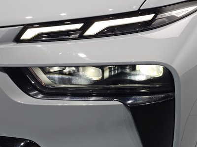 BMW X7 - 9