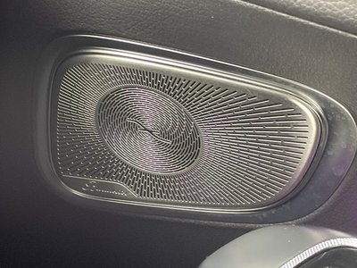 MERCEDES-BENZ GLC - 8