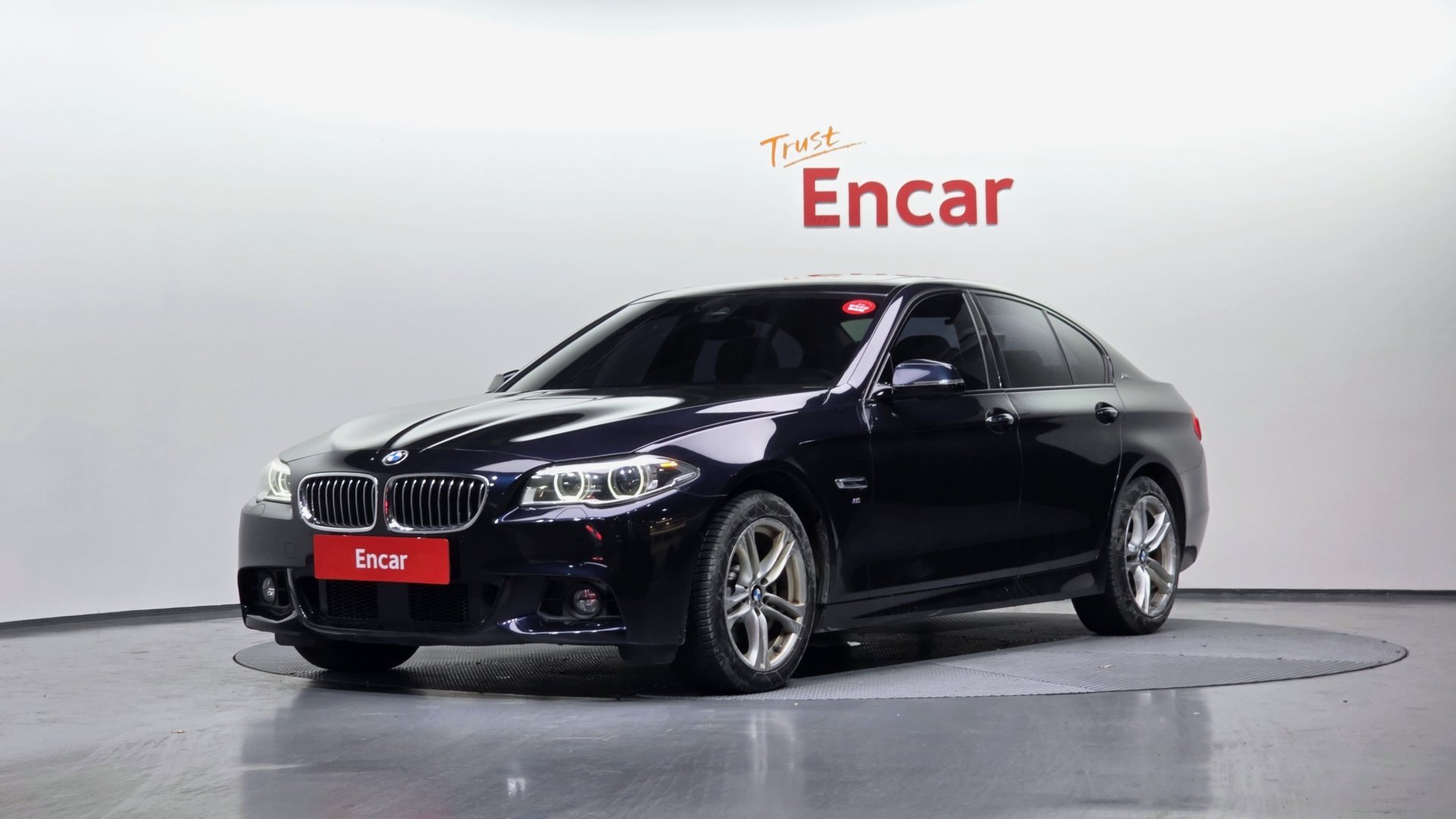 BMW 5 SERIES - View 1