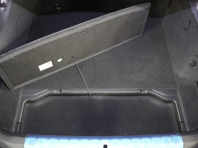 2024 Porsche TAYCAN 缩略图 57