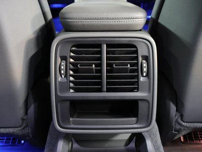 2024 Porsche TAYCAN 缩略图 50