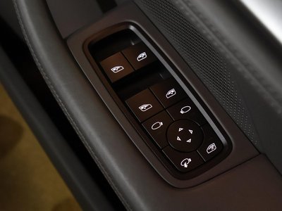 2024 Porsche TAYCAN 缩略图 40