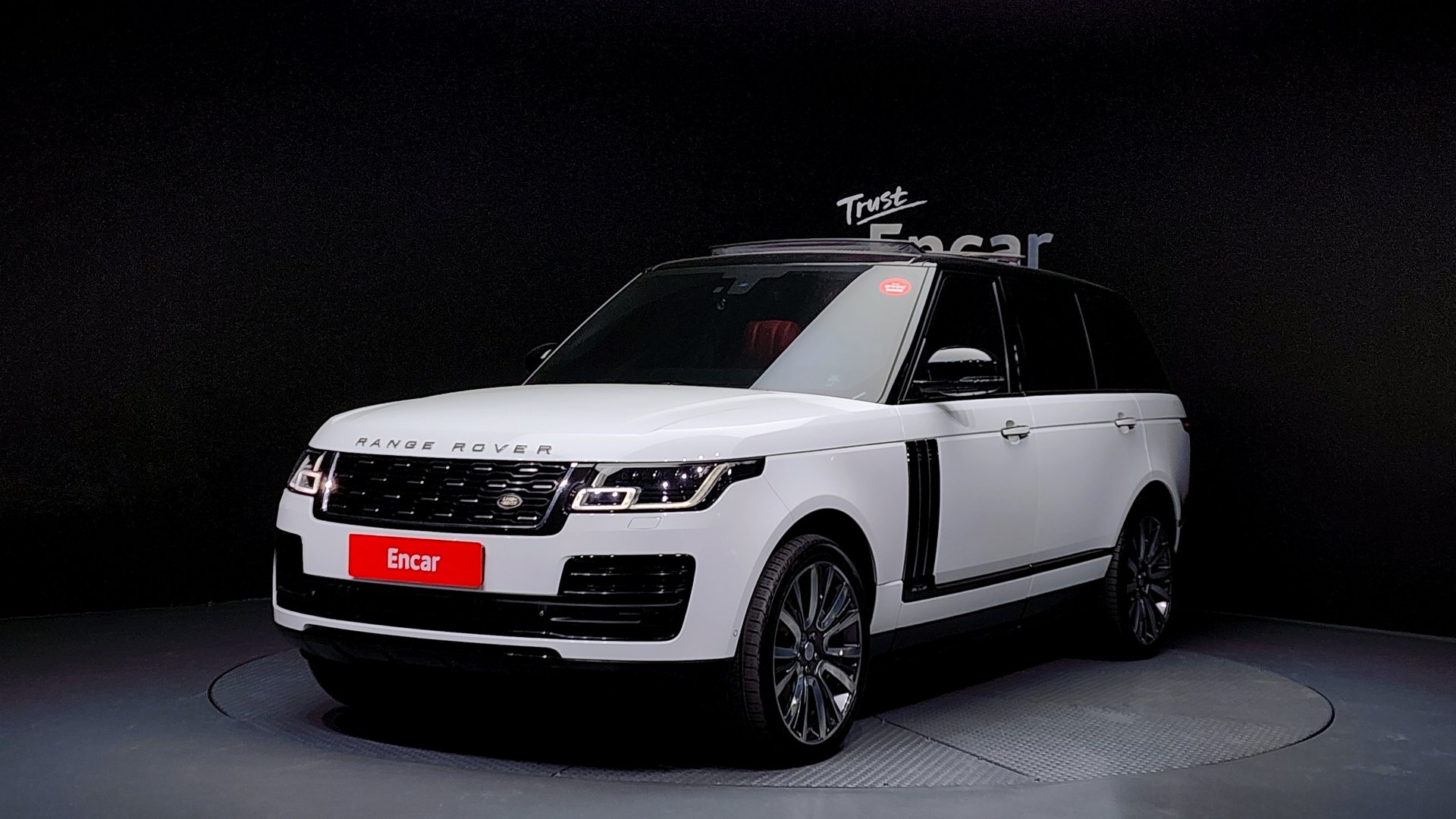 LAND ROVER RANGE ROVER - View 1