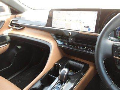 TOYOTA CROWN SPORT - 9