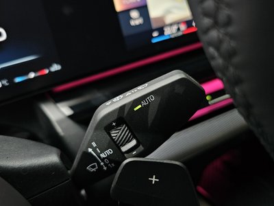 صورة مصغرة 29 لـ 2025 BMW 5 SERIES