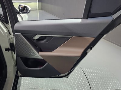 صورة مصغرة 15 لـ 2025 BMW 5 SERIES