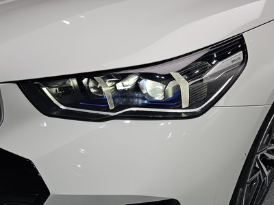2025 BMW 5 SERIES 照片 9