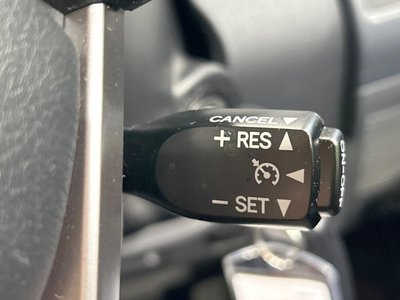 TOYOTA LAND CRUISER 70 - 6