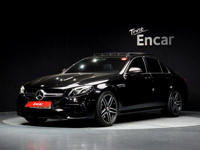 MERCEDES-BENZ E-CLASS - 1