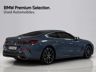 BMW 8 SERIES - 5