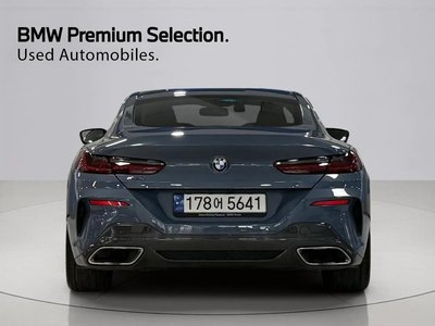 BMW 8 SERIES - 3