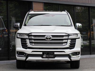 TOYOTA LAND CRUISER - 9