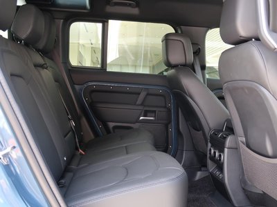 2025 LAND Rover DEFENDER 缩略图 41