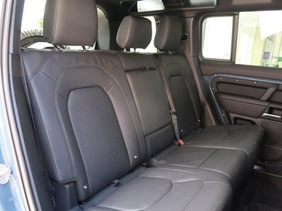 2025 LAND Rover DEFENDER 缩略图 14