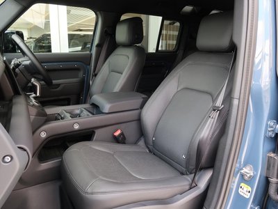 2025 LAND Rover DEFENDER 缩略图 27