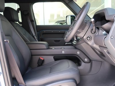 2025 LAND Rover DEFENDER 缩略图 40