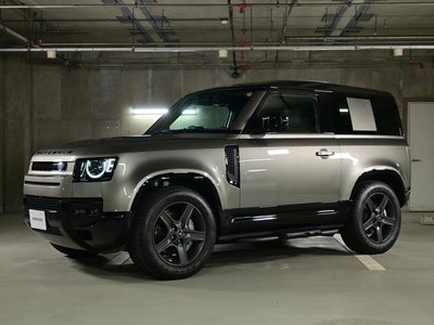 LAND ROVER DEFENDER - 5