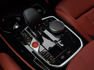 2025 BMW X4 M 缩略图 12