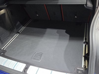 2025 BMW X4 M 缩略图 29