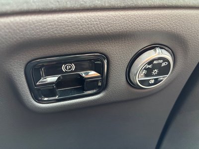 2024 Mercedes-BENZ EQE 缩略图 30