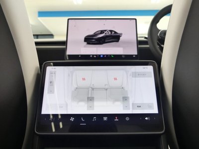 صورة 4 لـ 2025 Tesla MODEL Y