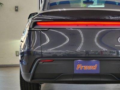 صورة مصغرة 33 لـ 2025 Tesla MODEL Y
