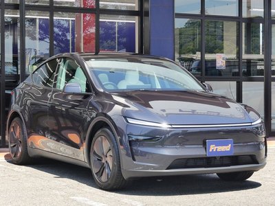 صورة 5 لـ 2025 Tesla MODEL Y