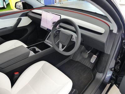 صورة مصغرة 44 لـ 2025 Tesla MODEL Y
