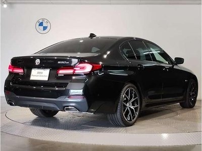 صورة 8 لـ 2023 BMW 5 SERIES