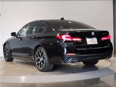 صورة 2 لـ 2023 BMW 5 SERIES
