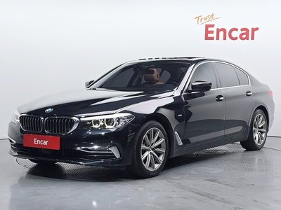 BMW 5 SERIES - 1