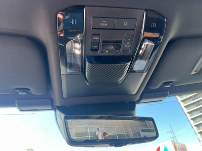2025 Lexus GX — миниатюра 48