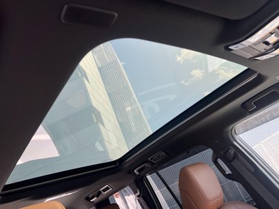 2025 Lexus GX — миниатюра 47