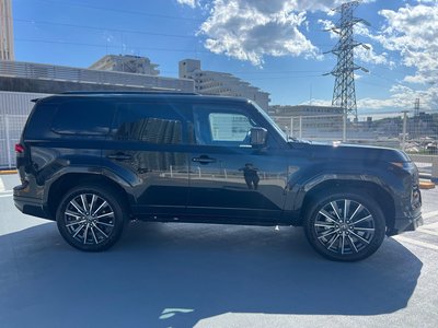 2025 Lexus GX photo 5