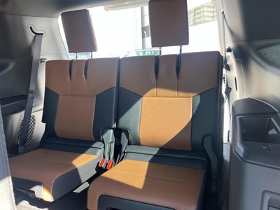 2025 Lexus GX — миниатюра 42