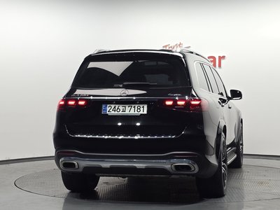 MERCEDES-BENZ GLS - 4