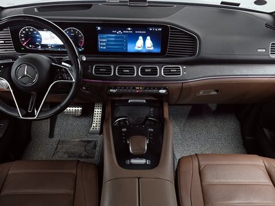 MERCEDES-BENZ GLS - 5