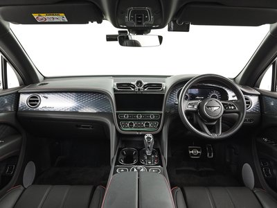 2024 Bentley BENTAYGA thumbnail 11