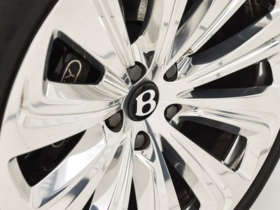 2024 Bentley BENTAYGA thumbnail 41