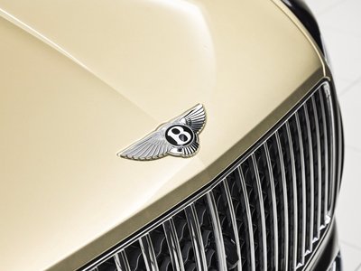 2024 Bentley BENTAYGA thumbnail 28