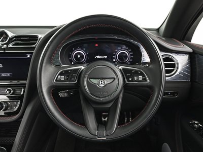 2024 Bentley BENTAYGA thumbnail 12