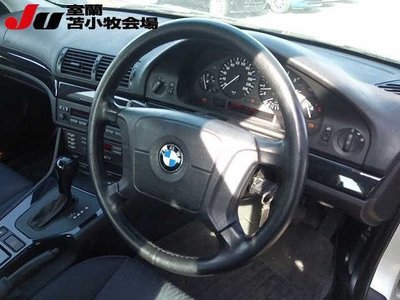 BMW BMW 5 SERIES - 6