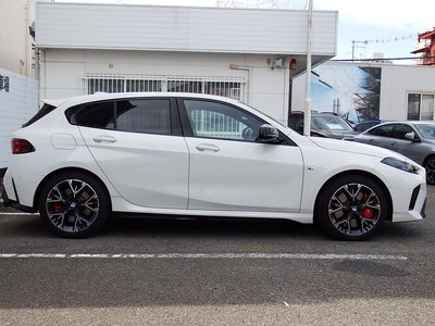 صورة 10 لـ 2025 BMW 1 SERIES