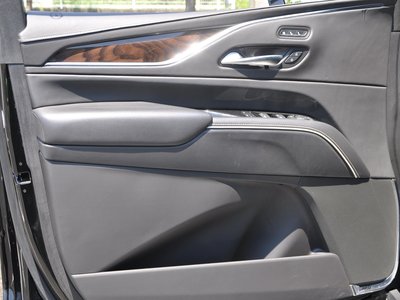 صورة مصغرة 43 لـ 2022 Cadillac ESCALADE