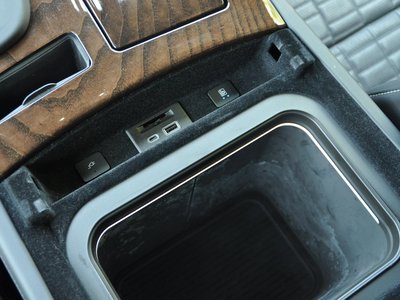 صورة مصغرة 56 لـ 2022 Cadillac ESCALADE