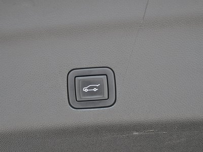 صورة مصغرة 80 لـ 2022 Cadillac ESCALADE