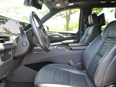 صورة مصغرة 40 لـ 2022 Cadillac ESCALADE